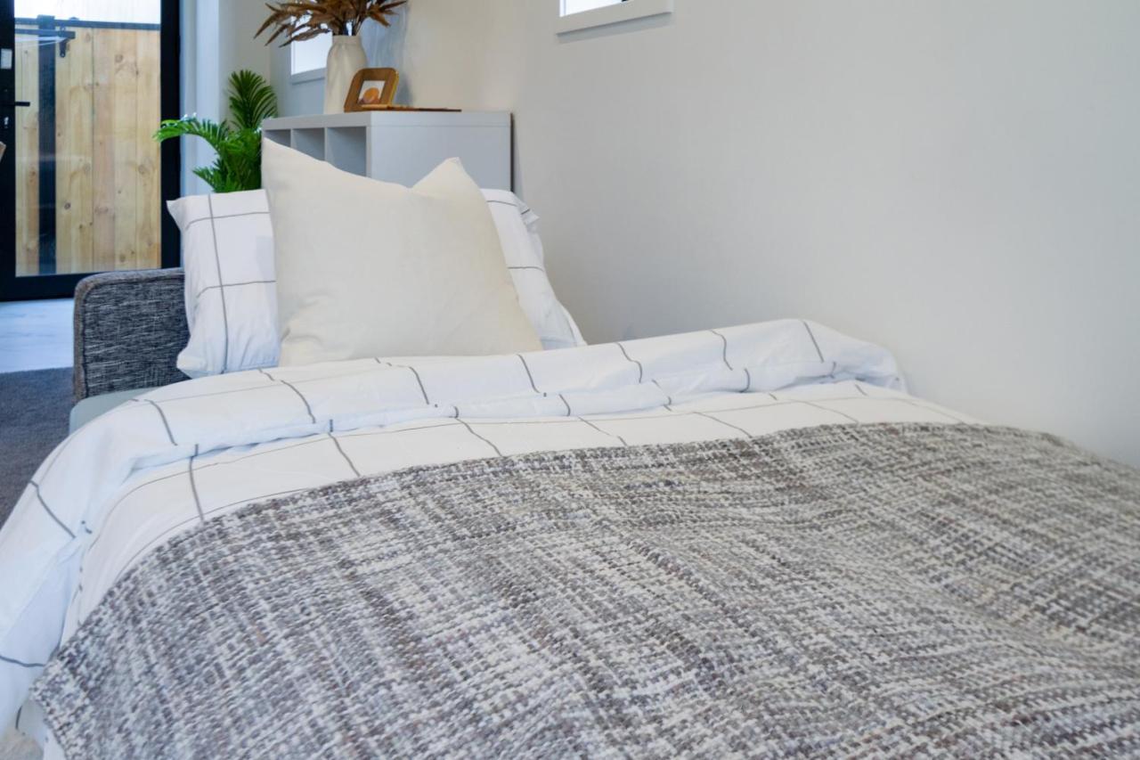 3 Bedroom 2 Bath Central City クライストチャーチ エクステリア 写真